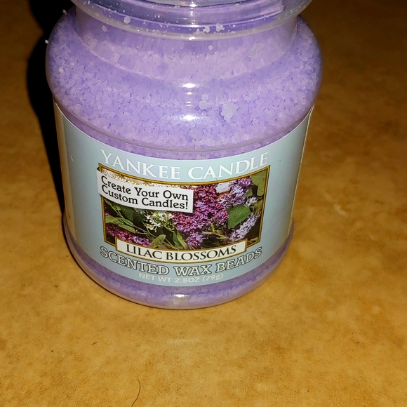 Yankee Candle Other - YANKEE CANDLE * LILAC BLOSSOMS * SCENTED WAX BEADS * 2.8OZ